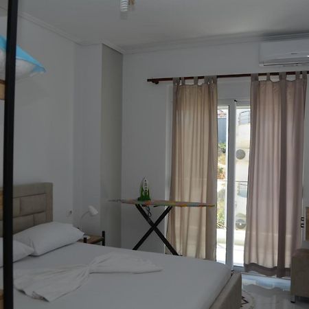 Akil Apartments Sarandë Exterior foto