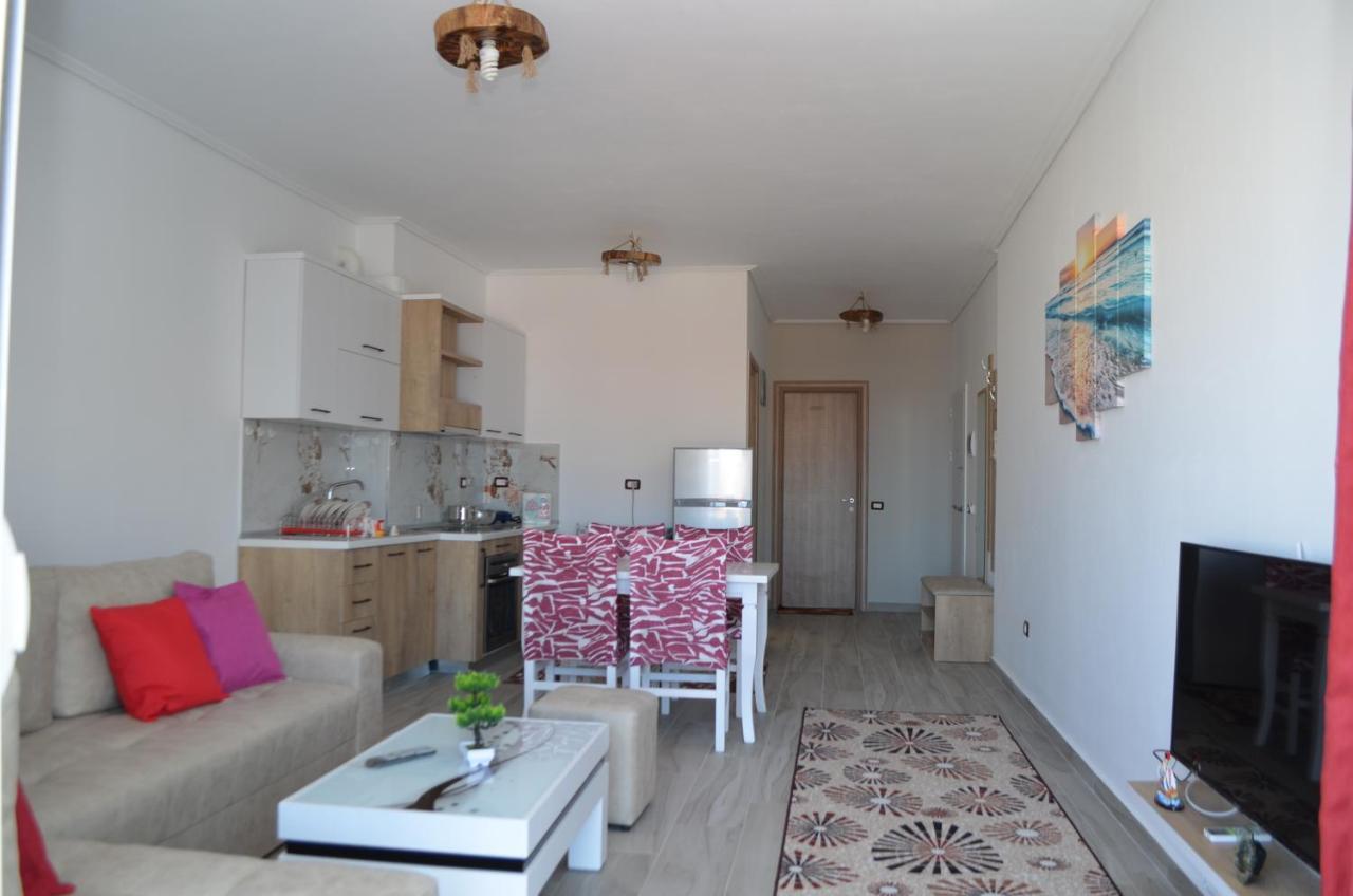 Akil Apartments Sarandë Exterior foto
