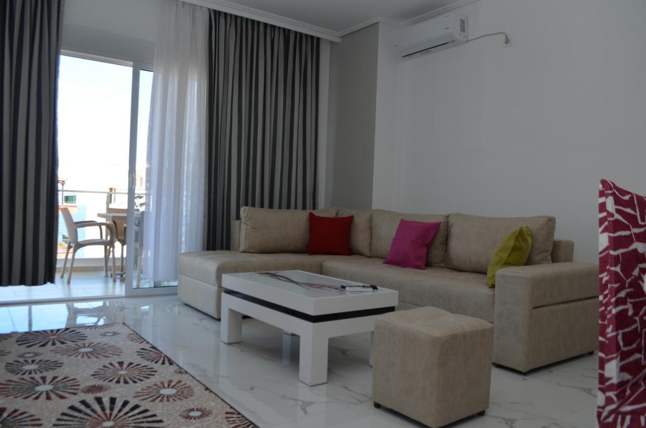 Akil Apartments Sarandë Exterior foto