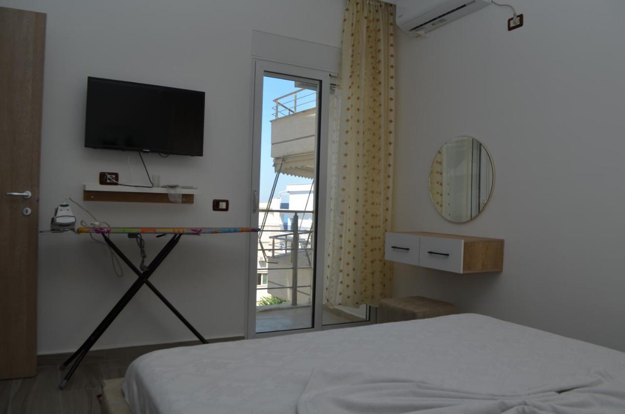 Akil Apartments Sarandë Exterior foto