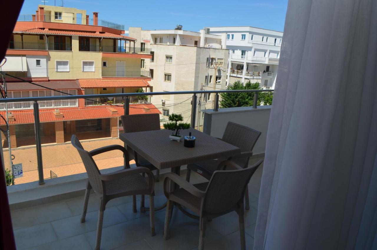 Akil Apartments Sarandë Exterior foto